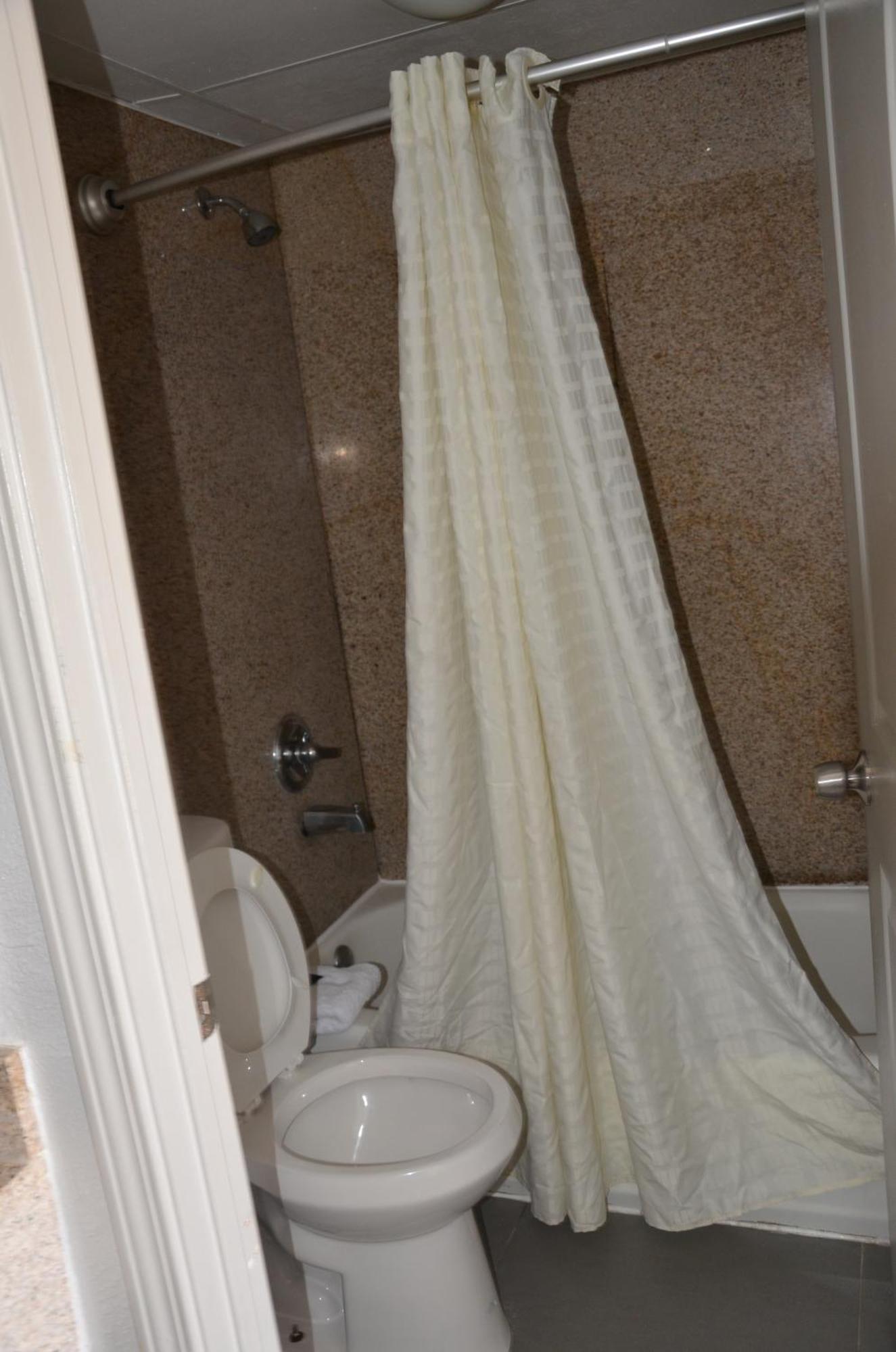 My Home & Suites コビントン エクステリア 写真